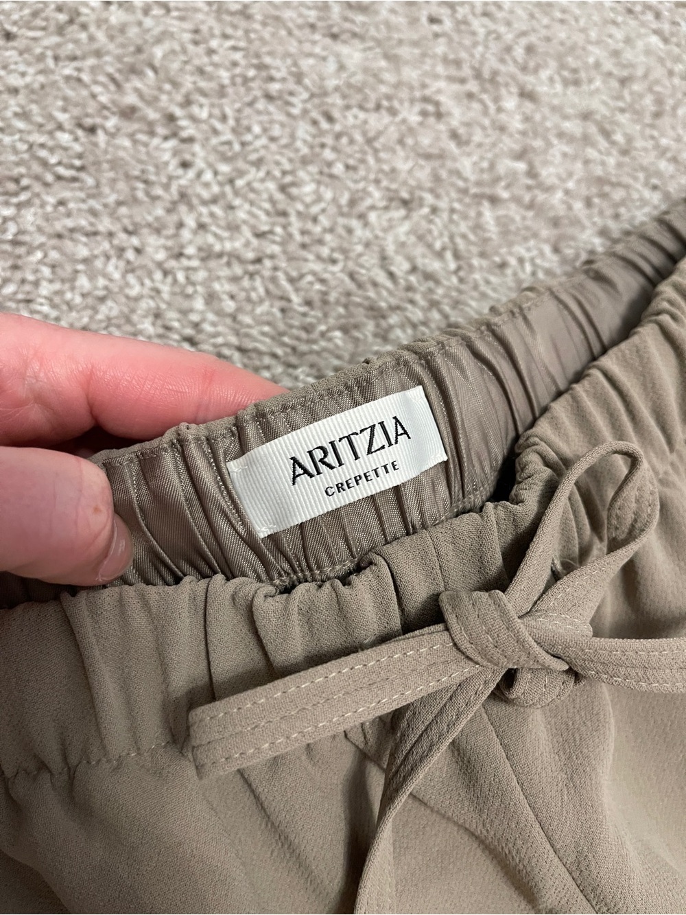 NWT Artizia The Lodge Pant- Crepette Nomad Taupe Size M Short - Picture 5 of 11
